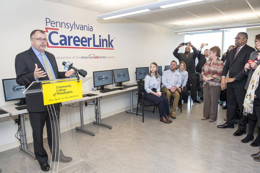 PA CareerLink Ribbon Cutting Community College of Philadelphia